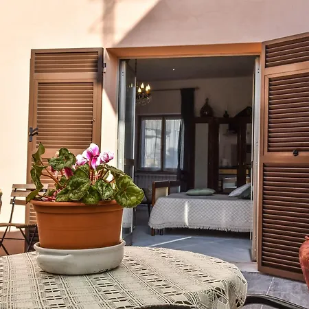 La Terra Di Mingo Frühstückspension Vado Ligure