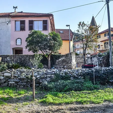 La Terra Di Mingo Bed & Breakfast Vado Ligure