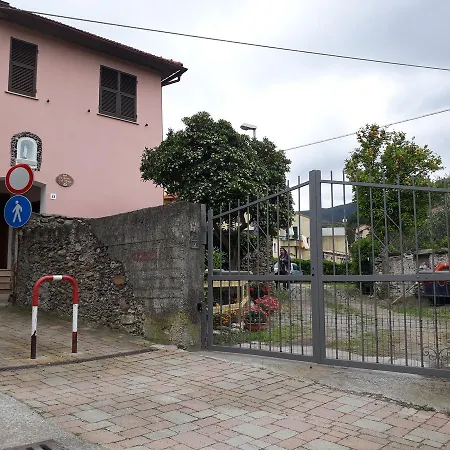 Bed & Breakfast La Terra Di Mingo Vado Ligure